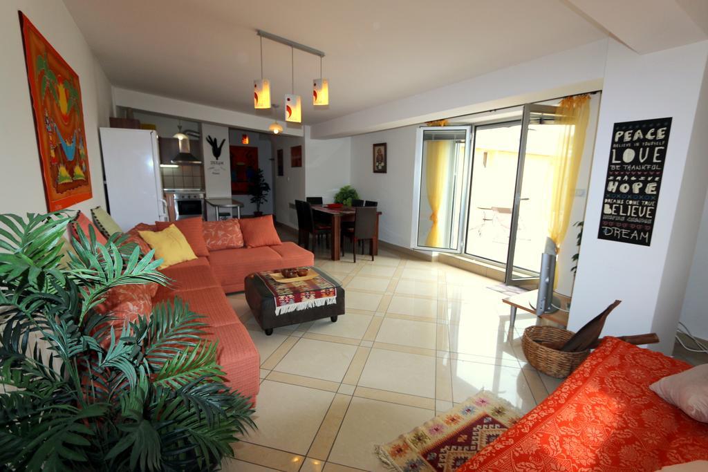 Skopje Center Apartment Bagian luar foto