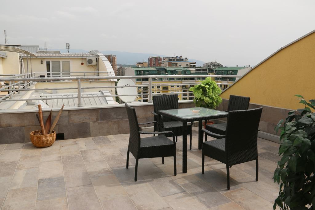 Skopje Center Apartment Bagian luar foto